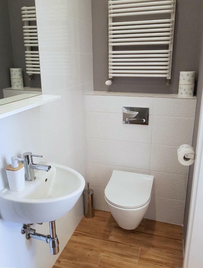 Apartamenty Metro Targowek Варшава Екстер'єр фото