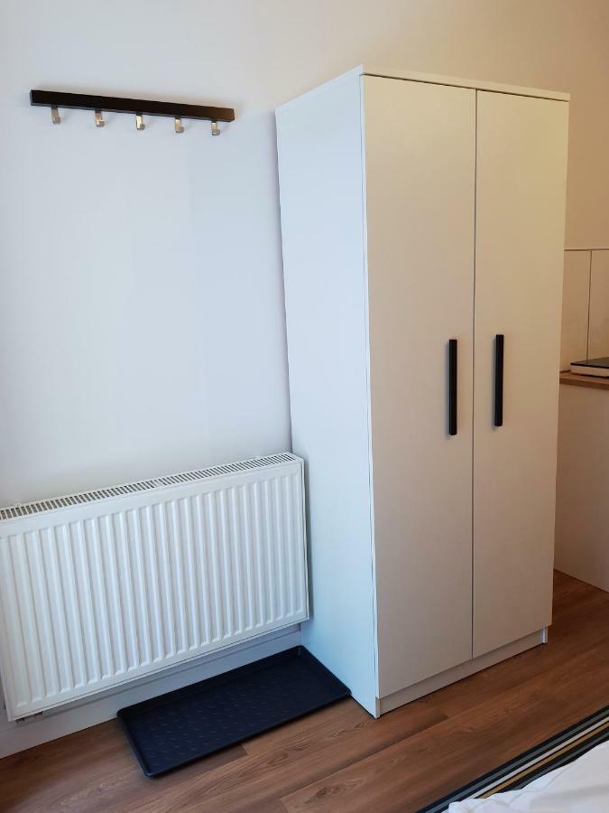 Apartamenty Metro Targowek Варшава Екстер'єр фото